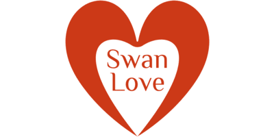 Swan Love